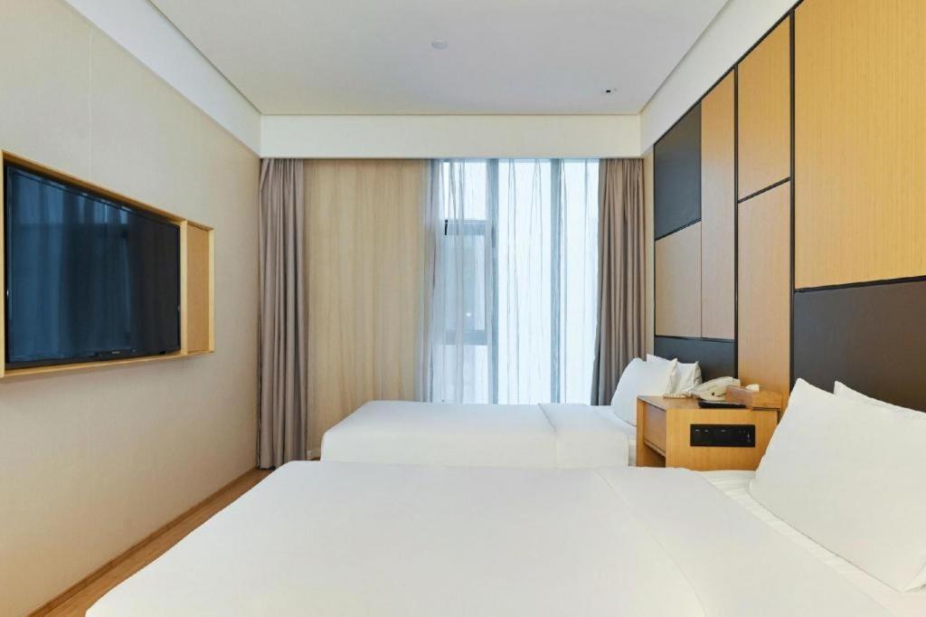 Ji Hotel Shanghai Hongqiao Yan'An XI Road Exteriér fotografie