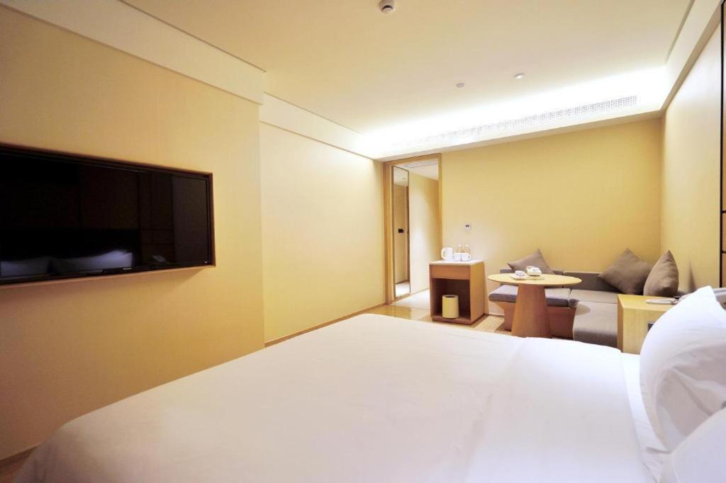 Ji Hotel Shanghai Hongqiao Yan'An XI Road Exteriér fotografie