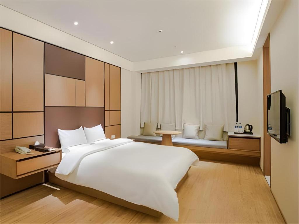Ji Hotel Shanghai Hongqiao Yan'An XI Road Exteriér fotografie